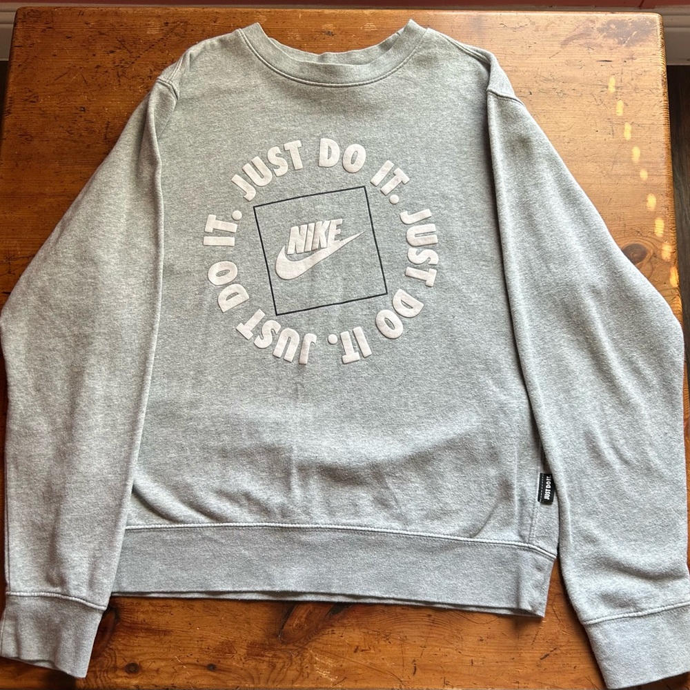 Nike Men's Crewneck Sweater in Gray